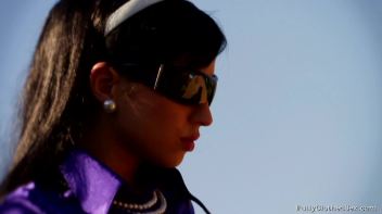 Outdoor Interracial Hotness Screencap 2 on www.sinx.com