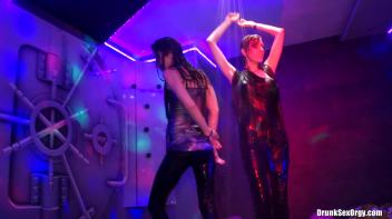 International Summer Lovin' Part 2 - Main Edit Screencap 72 on www.sinx.com