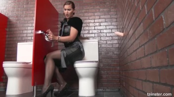 Spunked Up and Ready For The It All! Screencap 6 on www.sinx.com