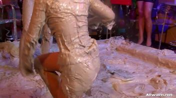 The Allwam Version of a Mud Bath Screencap 24 on www.sinx.com