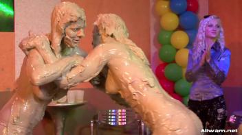 The Allwam Version of a Mud Bath Screencap 62 on www.sinx.com