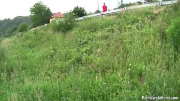 Sucking On The Dock Of The Bay Screencap 102 on www.sinx.com