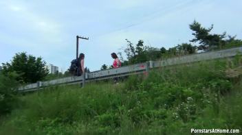 Sucking On The Dock Of The Bay Screencap 73 on www.sinx.com