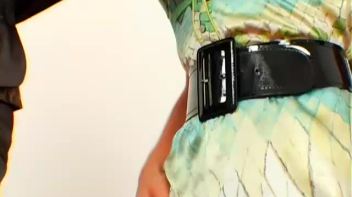 The Seductive Stylist Screencap 17 on www.sinx.com