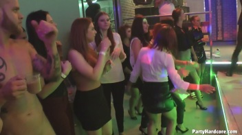 Party Hardcore Gone Crazy Vol. 31 Part 2 - Cam 4 Screencap 62 on www.sinx.com