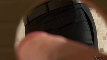 Milk For Kitty Screencap 2 on www.sinx.com