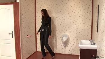 Milk For Kitty Screencap 4 on www.sinx.com