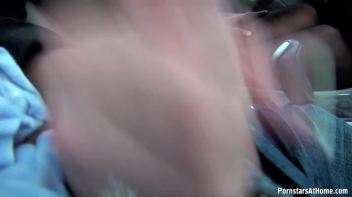 Handjob In Motion Screencap 77 on www.sinx.com