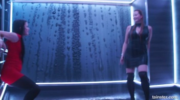 Shower Satisfaction Screencap 3 on www.sinx.com