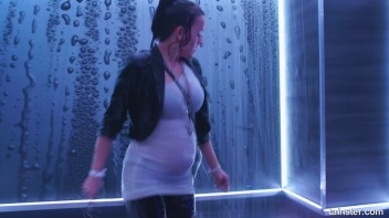 Shower Satisfaction Screencap 60 on www.sinx.com