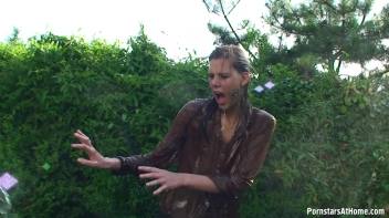 Cutie Babes In Fully Clothed Water Fight! Screencap 100 on www.sinx.com