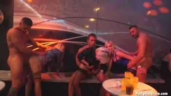 Party Hardcore Gone Crazy Vol. 32 Part 6 - Cam 4 Screencap 21 on www.sinx.com