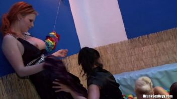 Bob's B-Day Part 5 - Lesbo Cam Screencap 87 on www.sinx.com