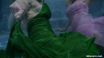 You Dropped My Purse In The Pool, Bitch! Screencap 102 on www.sinx.com