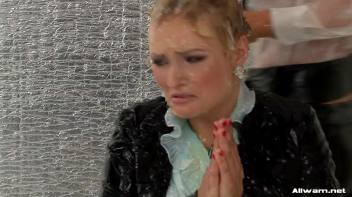 Slime It! Screencap 61 on www.sinx.com