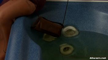 Lady Love In The Tub Screencap 20 on www.sinx.com