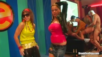 Euroslut Hotel Part 5 - Cam 4 Screencap 10 on www.sinx.com