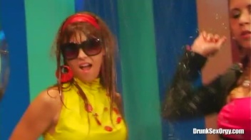 Euroslut Hotel Part 5 - Cam 4 Screencap 13 on www.sinx.com