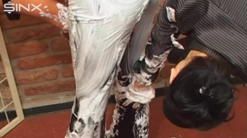 Wet And Messy Shaving Foam Fun Screencap 14 on www.sinx.com