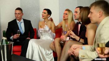 Bisexual Bunnies In Wedding Heat Part 1 Screencap 23 on www.sinx.com