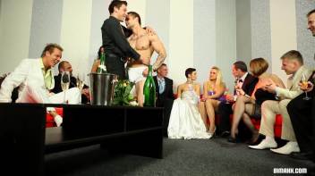 Bisexual Bunnies In Wedding Heat Part 1 Screencap 34 on www.sinx.com