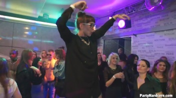 Party Hardcore Gone Crazy Vol. 32 Part 1 - Cam 4 Screencap 27 on www.sinx.com