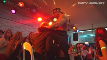 Party Hardcore Gone Crazy Vol. 25 Part 4 - Cam 1 Screencap 20 on www.sinx.com