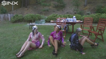 Sexy WAM Food Fight Between Friends Screencap 63 on www.sinx.com