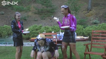 Sexy WAM Food Fight Between Friends Screencap 37 on www.sinx.com