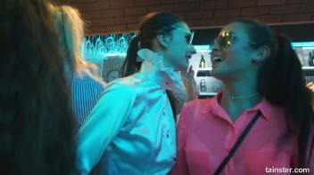 Lezzies - The Femme Fest Part 1 - Cam 3 Screencap 15 on www.sinx.com