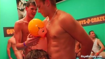 Bathhouse Briefs Part 4 Cam 2 Screencap 88 on www.sinx.com