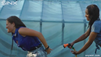 Best Friends Water Fight When Gardening Screencap 26 on www.sinx.com