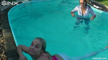 Cute Girls Take A Fully Clothed Dip In The Pool Screencap 44 on www.sinx.com