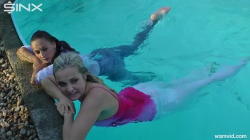 Cute Girls Take A Fully Clothed Dip In The Pool Screencap 45 on www.sinx.com