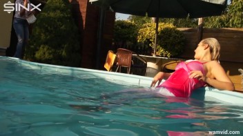 Cute Girls Take A Fully Clothed Dip In The Pool Screencap 61 on www.sinx.com