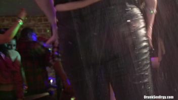 Bob's B-Day Part 1 - Shower Cam Screencap 42 on www.sinx.com