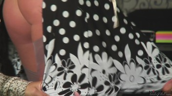 Overdressed Eurobabe Ripping! Screencap 84 on www.sinx.com