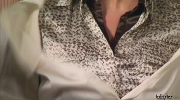 Overdressed Eurobabe Ripping! Screencap 9 on www.sinx.com