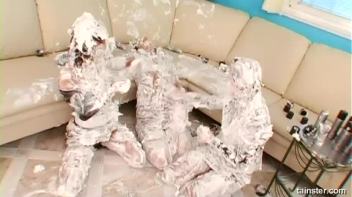 Shaving Foam Battle Screencap 98 on www.sinx.com