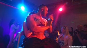 Party Hardcore Gone Crazy Vol. 36 Part 4 - Cam 1 Screencap 72 on www.sinx.com
