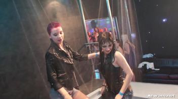 Real Deal Shower Party! Screencap 14 on www.sinx.com