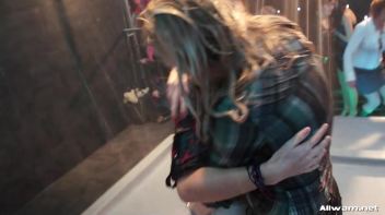 Real Deal Shower Party! Screencap 24 on www.sinx.com