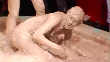 Intense Mud Lust Screencap 88 on www.sinx.com