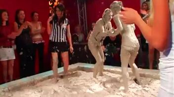 Intense Mud Lust Screencap 40 on www.sinx.com