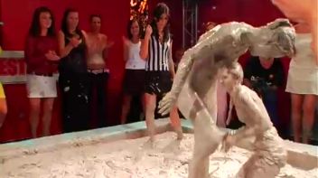 Intense Mud Lust Screencap 43 on www.sinx.com