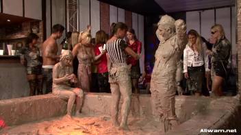 Miss Skinny Takes a Mud Dive Screencap 50 on www.sinx.com