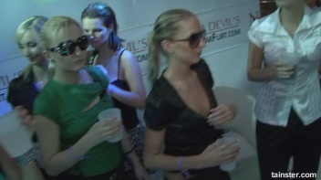 Pornstar Flirt Part 4 - Cam 1 Screencap 6 on www.sinx.com