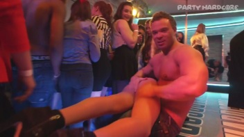 Party Hardcore Gone Crazy Vol. 26 Part 1 - Cam 1 Screencap 8 on www.sinx.com
