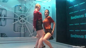 Naughty shower dance Screencap 4 on www.sinx.com