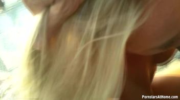 Luxury Blowjob On Luxury Balcony Screencap 71 on www.sinx.com